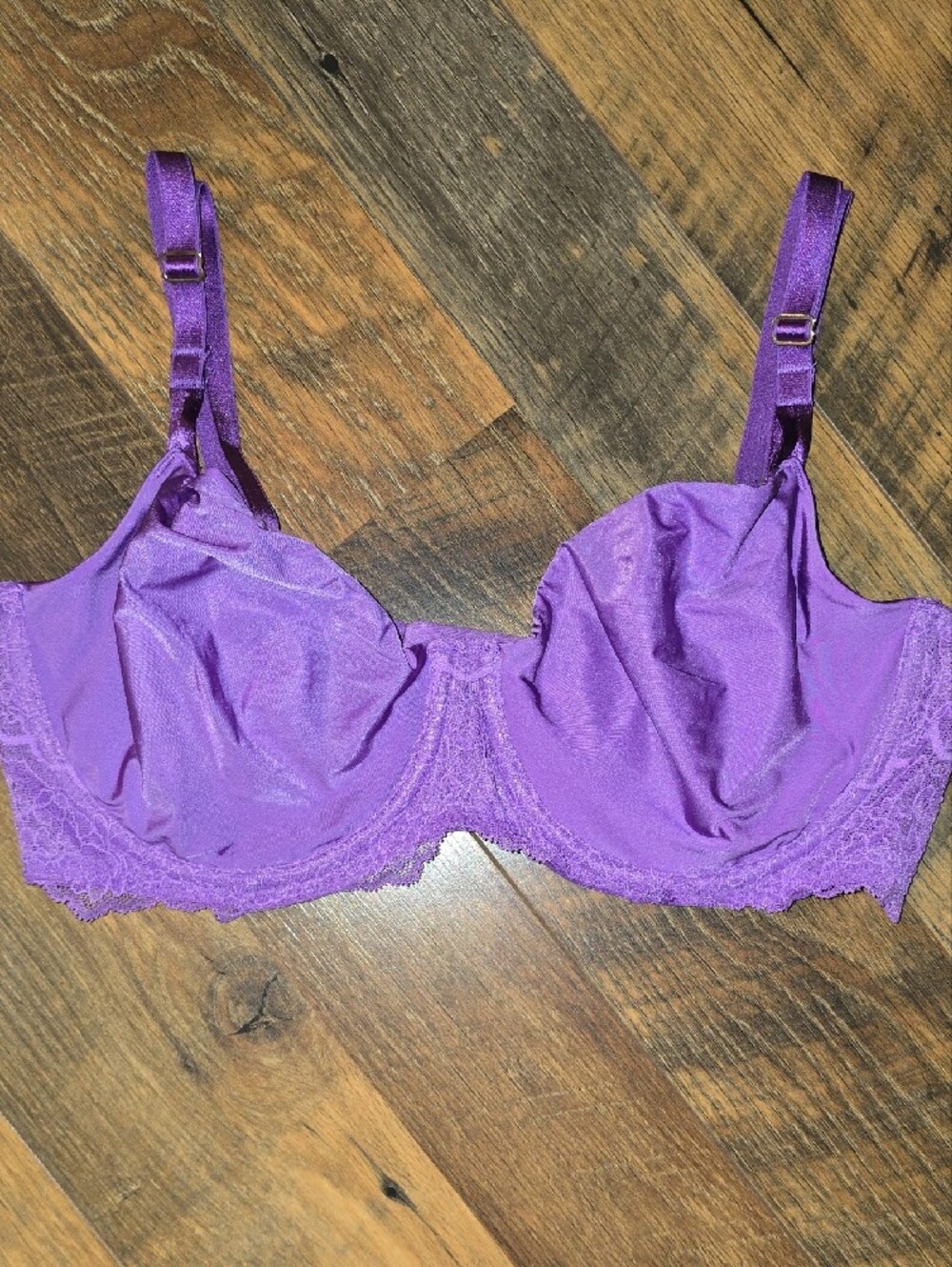 Victoria's Secret Dream Angels Purple Lace-Trim Underwire Bra 36D